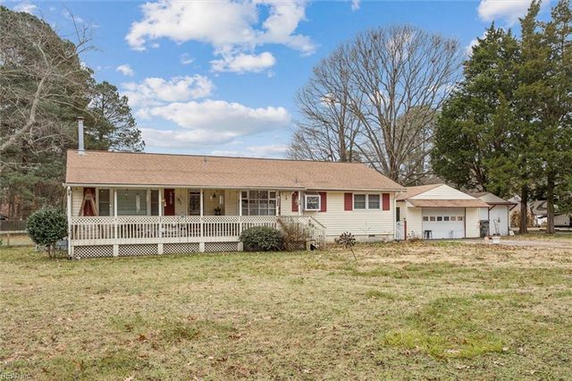 59 Woods LN, Hampton, VA 23666