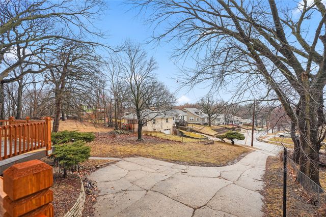 3225 Easton Boulevard, Des Moines, IA 50317