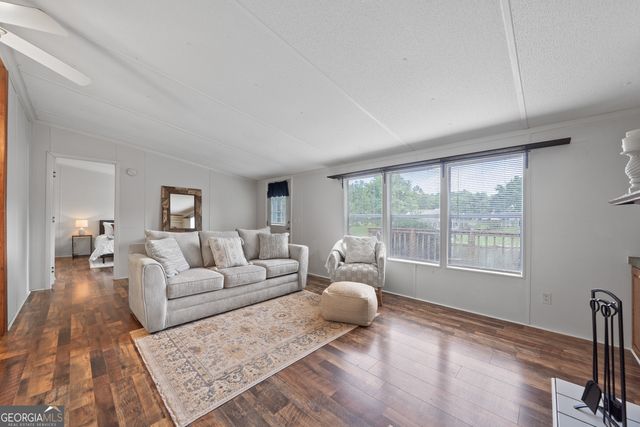 231 Lakeshore Drive, Eatonton, GA 31024