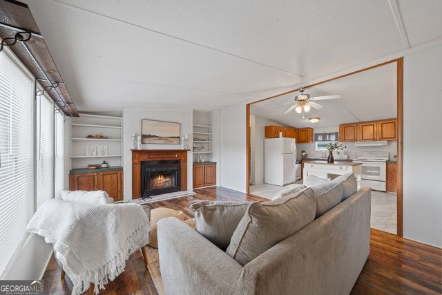 231 Lakeshore Drive, Eatonton, GA 31024