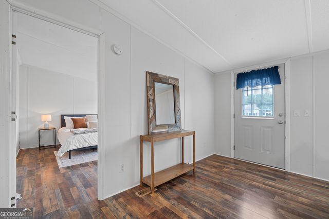 231 Lakeshore Drive, Eatonton, GA 31024