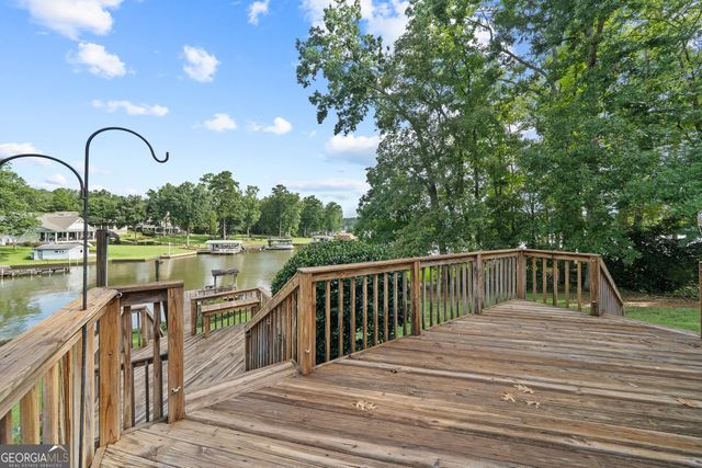 231 Lakeshore Drive, Eatonton, GA 31024