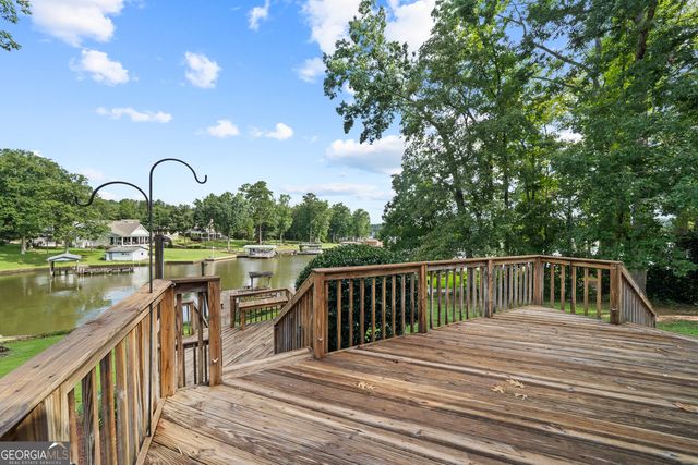 231 Lakeshore Drive, Eatonton, GA 31024