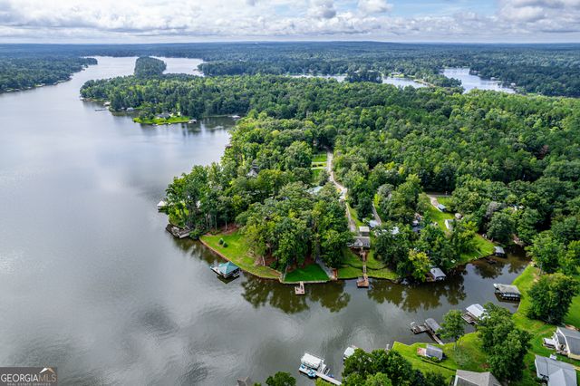 231 Lakeshore Drive, Eatonton, GA 31024