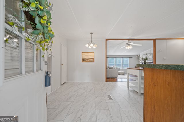 231 Lakeshore Drive, Eatonton, GA 31024