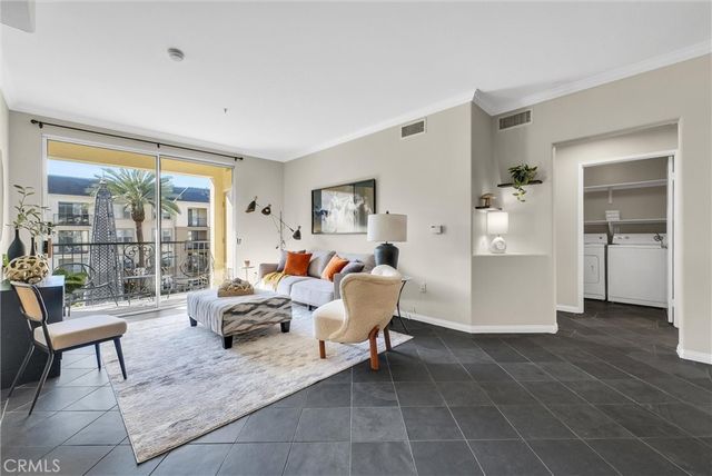 3300 Watermarke, Irvine, CA 92612