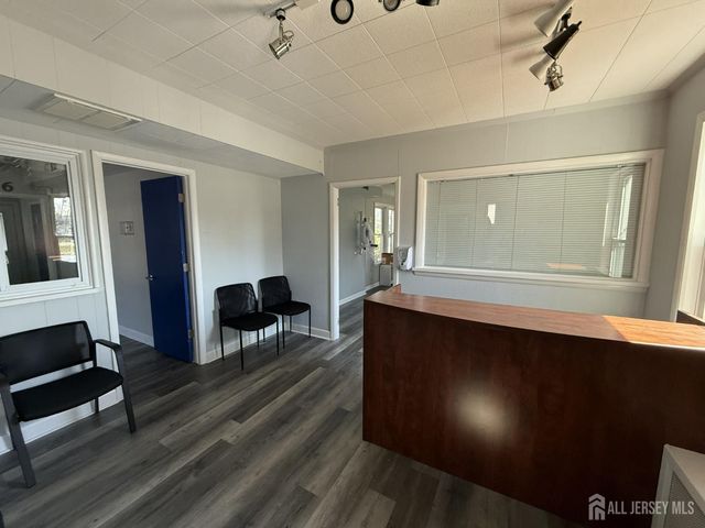 505 State Route 18, East Brunswick, NJ 08816