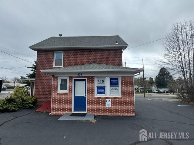 505 State Route 18, East Brunswick, NJ 08816
