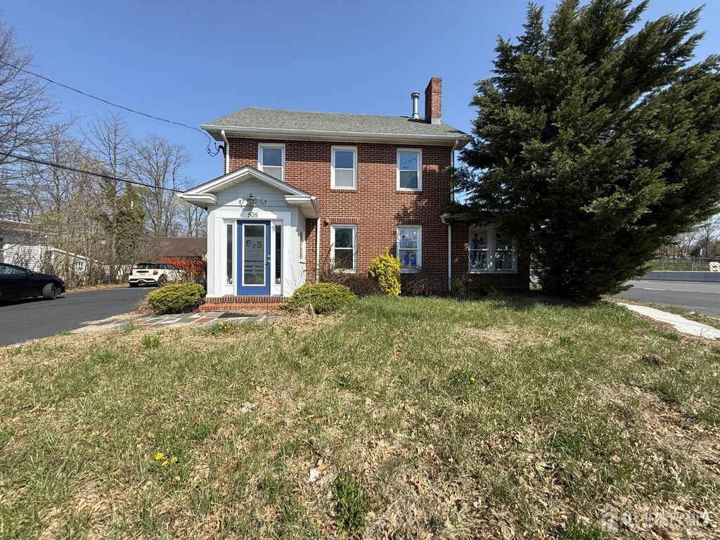 505 State Route 18, East Brunswick, NJ 08816