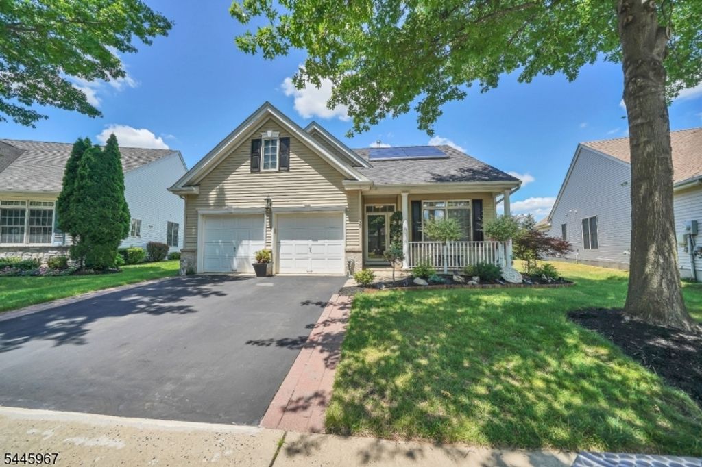 30 Benjamin St, Franklin Twp., NJ 08873