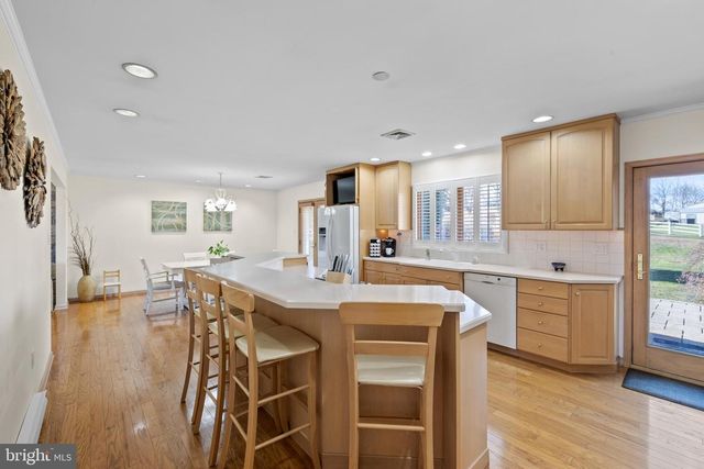 2563 SHELLY RD, Harleysville, PA 19438