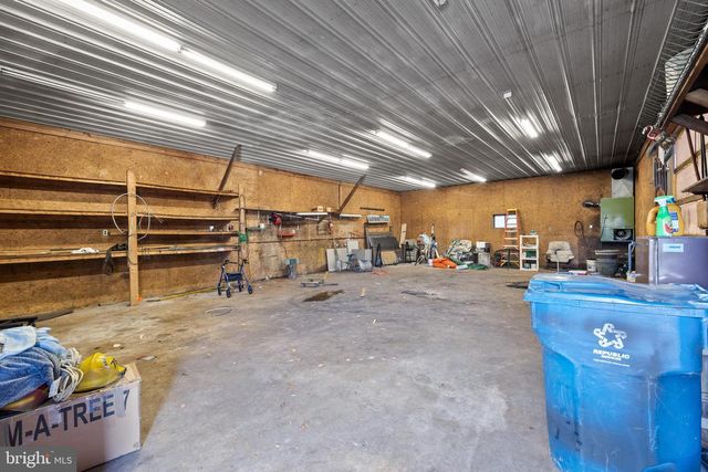 2563 SHELLY RD, Harleysville, PA 19438