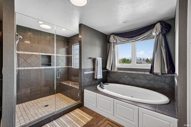 14259 Meridian Crossing, Granger, IN 46530