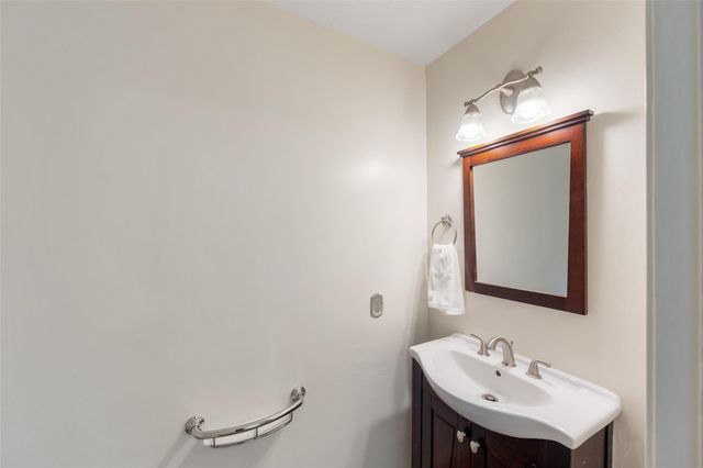 3223 Holly Green Drive, Kingwood, TX 77339