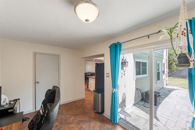 3223 Holly Green Drive, Kingwood, TX 77339