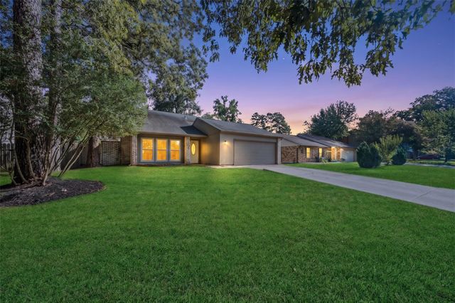 3223 Holly Green Drive, Kingwood, TX 77339