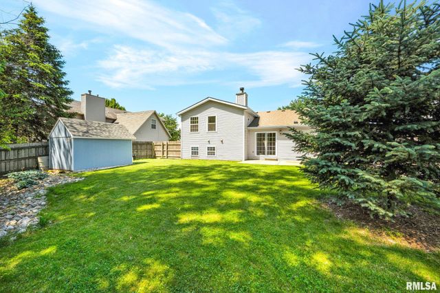 10514 N SCHOPP Lane, Peoria, IL 61615