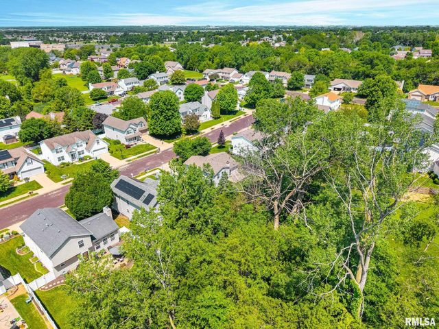 10514 N SCHOPP Lane, Peoria, IL 61615