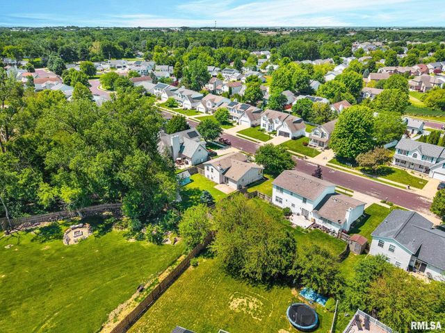 10514 N SCHOPP Lane, Peoria, IL 61615