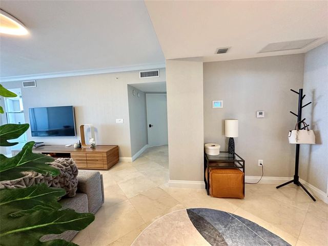 18201 Collins Avenue 1901, Sunny Isles Beach, FL 33160