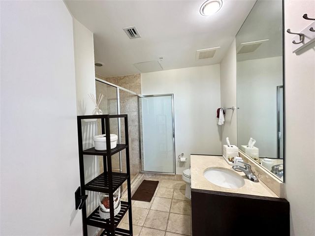18201 Collins Avenue 1901, Sunny Isles Beach, FL 33160