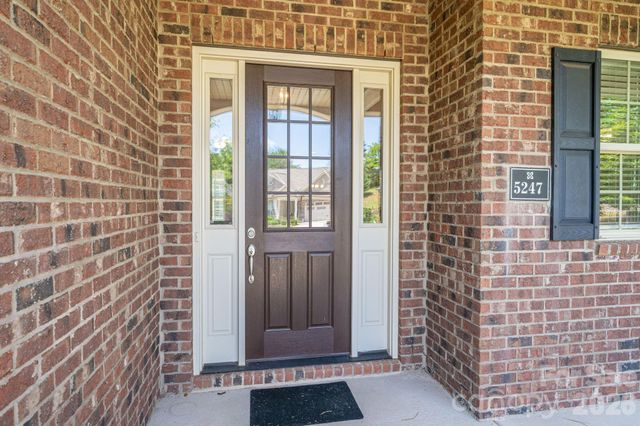5247 Courtyard Lane, Belmont, NC 28012