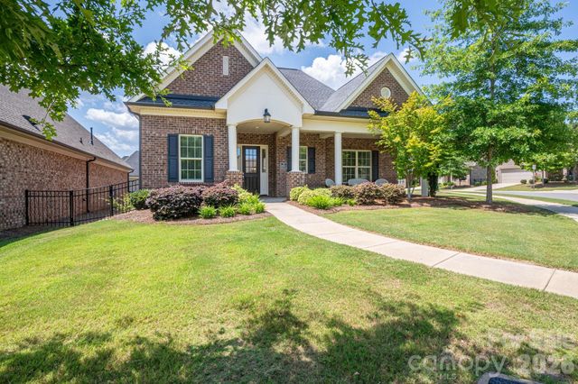 5247 Courtyard Lane, Belmont, NC 28012