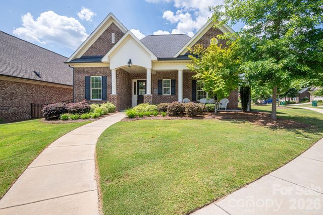 5247 Courtyard Lane, Belmont, NC 28012