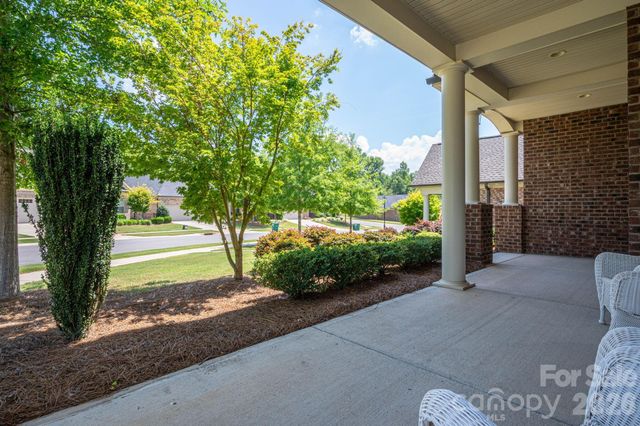 5247 Courtyard Lane, Belmont, NC 28012