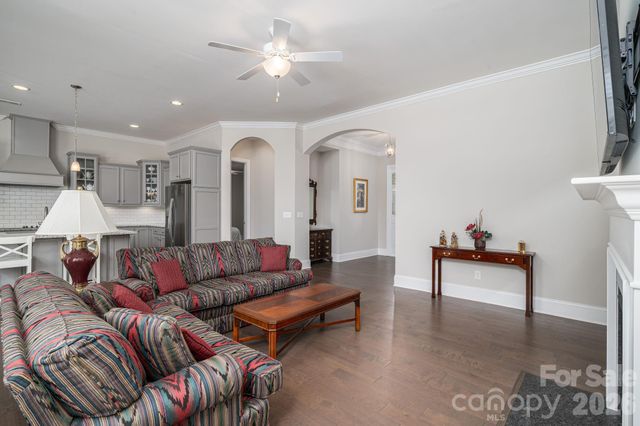 5247 Courtyard Lane, Belmont, NC 28012
