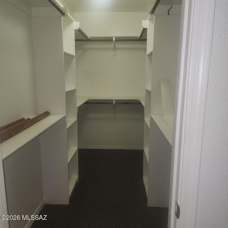 Image 9 of property listing at 829 E Calle Esplendor, Nogales, AZ 85621