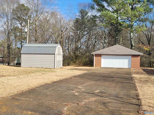 415 County Road 1749, Holly Pond, AL 35083