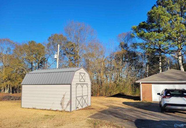 415 County Road 1749, Holly Pond, AL 35083