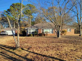 415 County Road 1749, Holly Pond, AL 35083