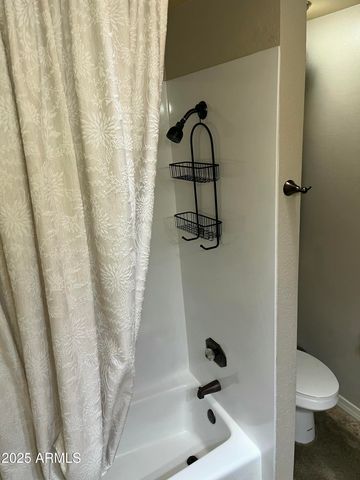 586 W CASA GRANDE LAKES Boulevard N, Casa Grande, AZ 85122