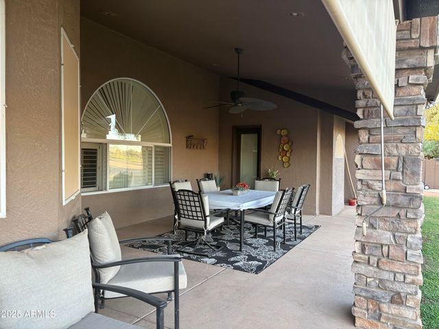 586 W CASA GRANDE LAKES Boulevard N, Casa Grande, AZ 85122