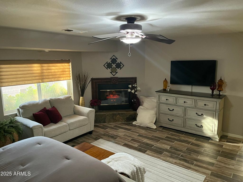 Image 32 of property listing at 586 W CASA GRANDE LAKES Boulevard N, Casa Grande, AZ 85122