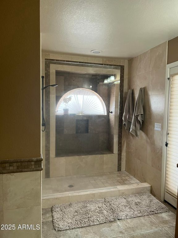 Image 36 of property listing at 586 W CASA GRANDE LAKES Boulevard N, Casa Grande, AZ 85122