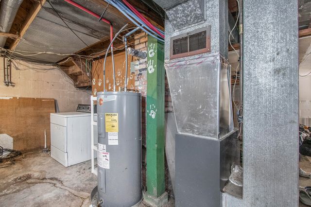 1190 Monroe Street, Benton Harbor, MI 49022