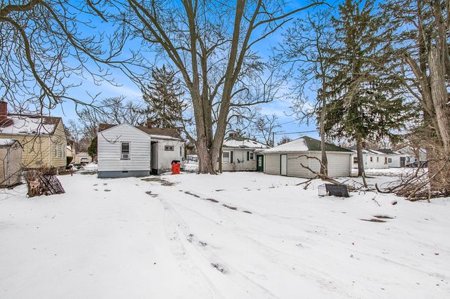 1190 Monroe Street, Benton Harbor, MI 49022