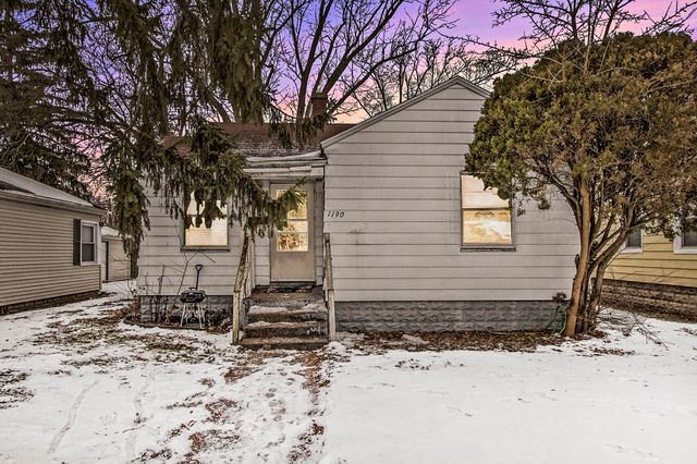 1190 Monroe Street, Benton Harbor, MI 49022