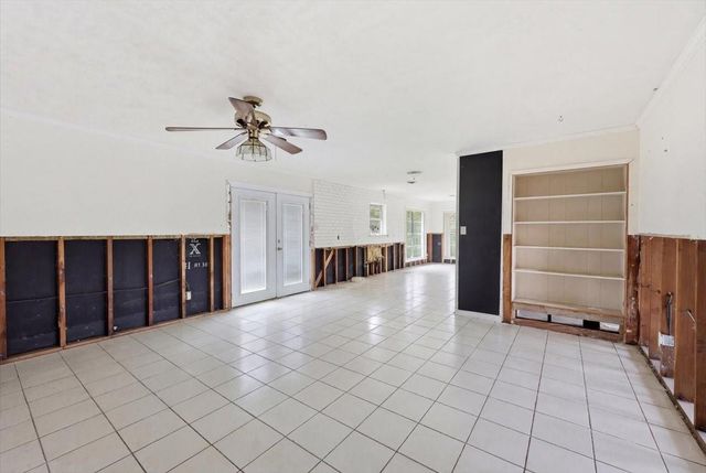 21344 Highway 73, Hamshire, TX 77622