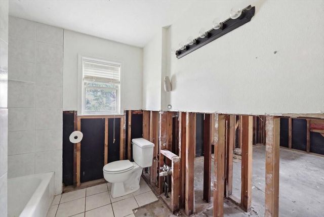 21344 Highway 73, Hamshire, TX 77622