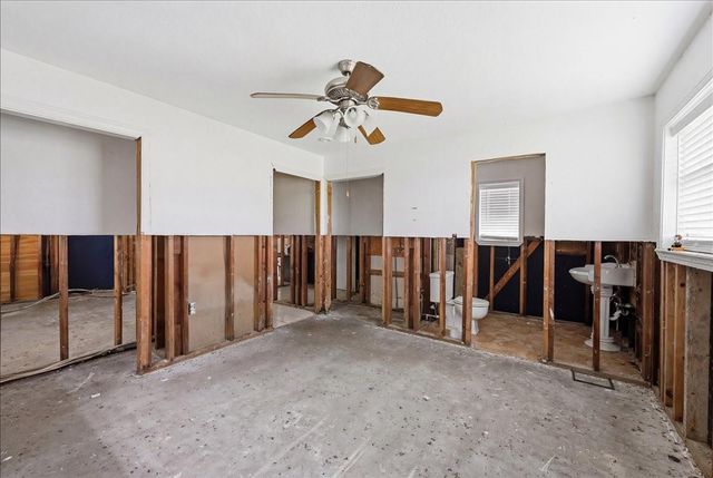 21344 Highway 73, Hamshire, TX 77622