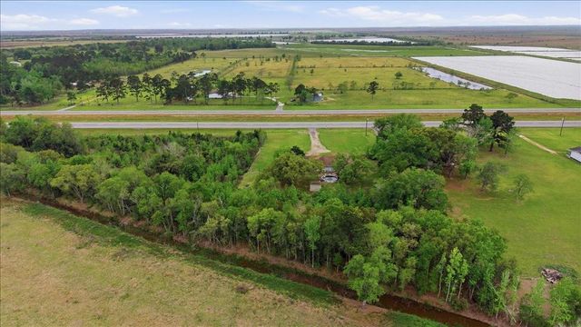 21344 Highway 73, Hamshire, TX 77622