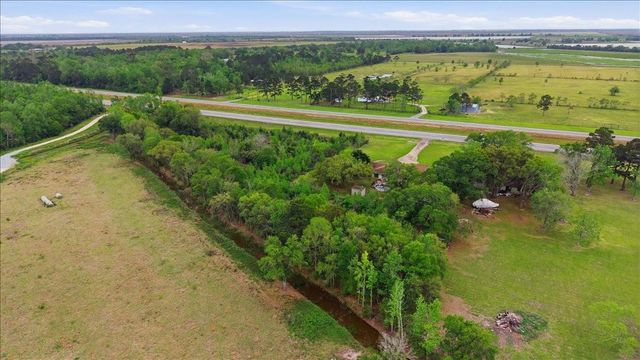 21344 Highway 73, Hamshire, TX 77622