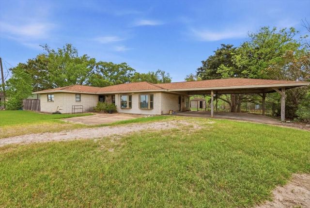 21344 Highway 73, Hamshire, TX 77622