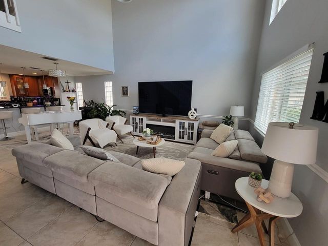 2400 NW 80th Avenue, Margate, FL 33063