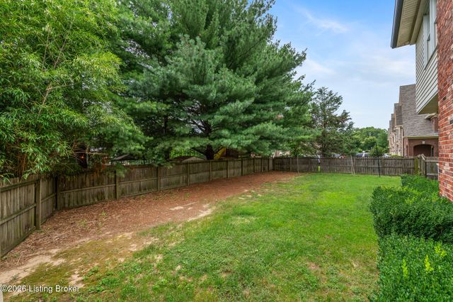 3718 Hunters Ridge Dr, Prospect, KY 40059