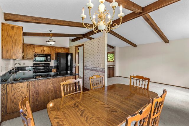 1289 Bridle Path Court, White Bear Lake, MN 55110
